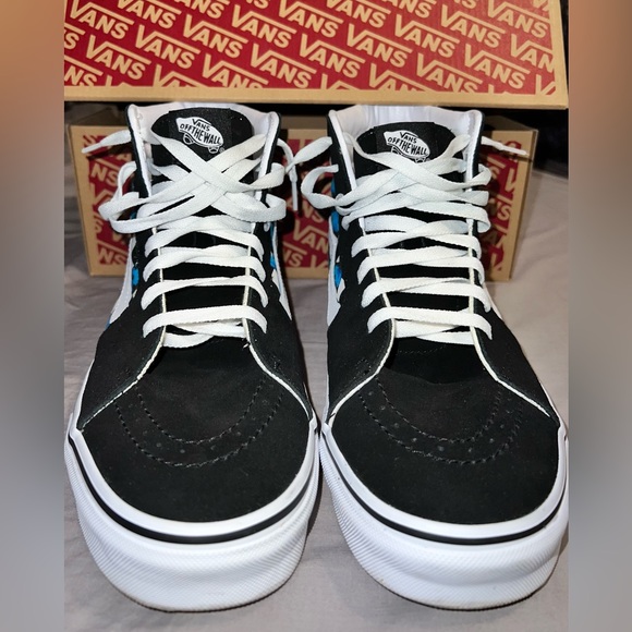 Men’s Blue Butterfly Vans - Picture 6 of 7